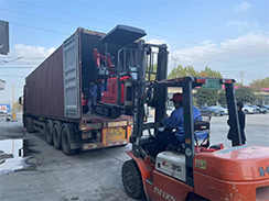 福瑞得一批小挖、平板夯等機(jī)器出口印度